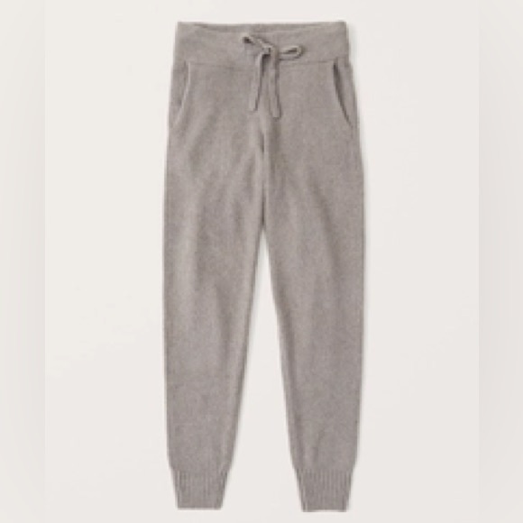 ABERCROMBIE 90S Knit Jogger Pants - Picture 1 of 1